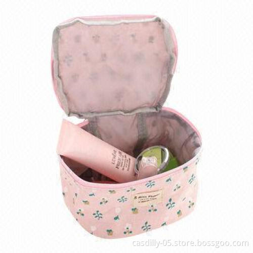 Polyester Cosmetic Case, Measures 12 x 10.5 x 9.5cm